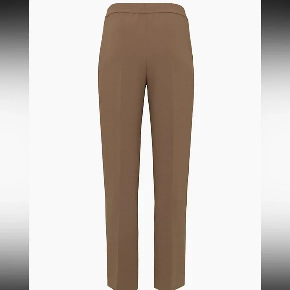 Aritzia Wilfred Alanya Pants in size 0 short. Color is Cocoa Bean - Picture 2 of 12